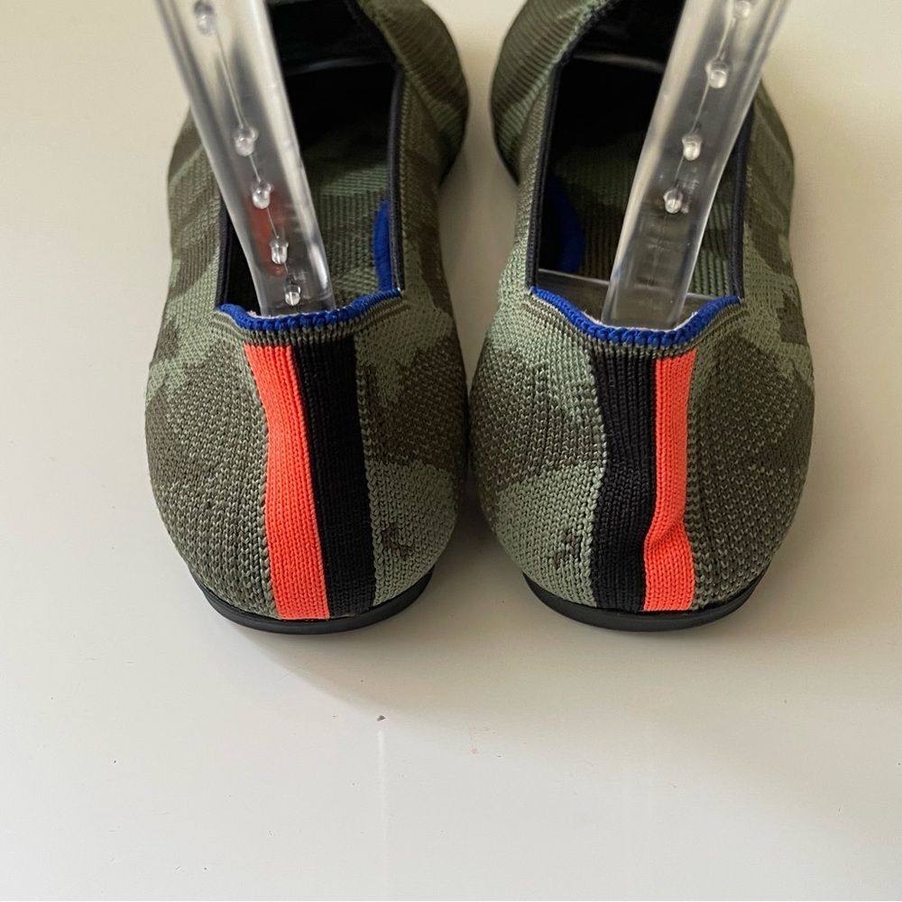 ROTHY’s Shoes Flat Woman Camo Color Round Toe Size 6 - Picture 5 of 7